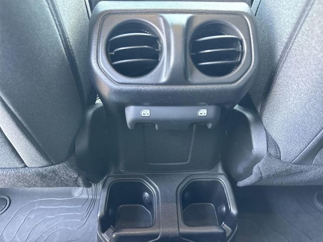 2024 Jeep Gladiator Sport S