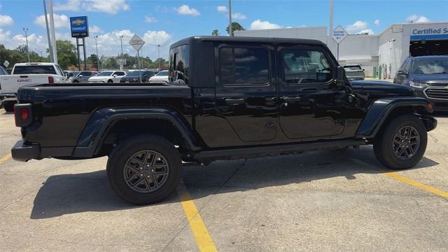 2024 Jeep Gladiator Sport S