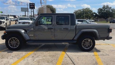 2022 Jeep Gladiator Overland 4x4