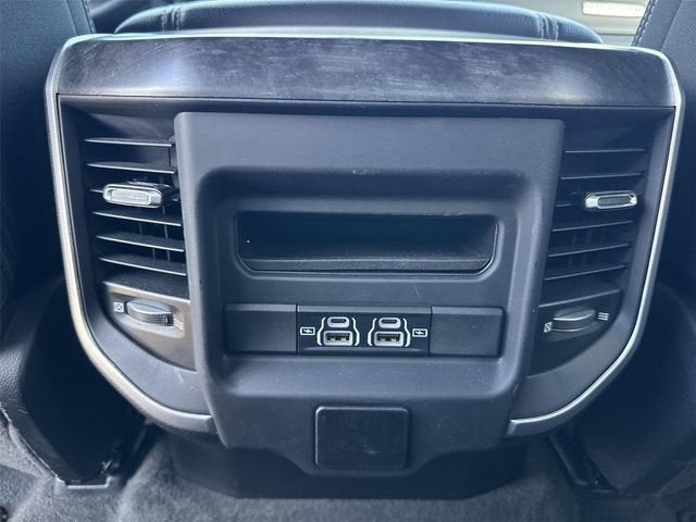2023 RAM 1500 Big Horn Crew Cab 4x2 5'7" Box
