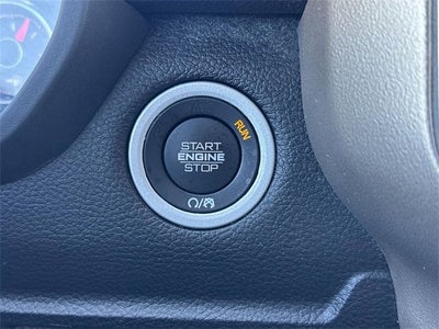 2022 RAM 1500 Laramie Crew Cab 4x2 5'7" Box