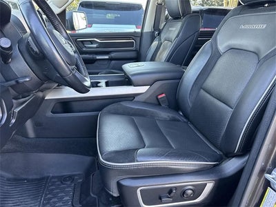 2022 RAM 1500 Laramie Crew Cab 4x2 5'7" Box