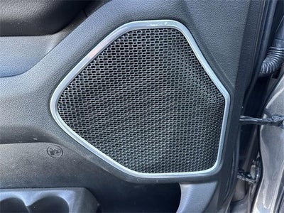 2022 RAM 1500 Laramie Crew Cab 4x2 5'7" Box