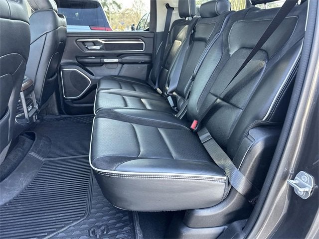 2022 RAM 1500 Laramie Crew Cab 4x2 5'7" Box