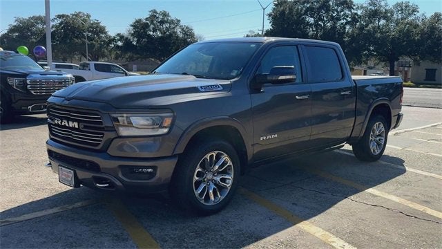 2022 RAM 1500 Laramie Crew Cab 4x2 5'7" Box