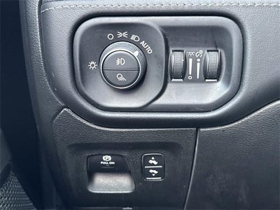 2023 RAM 1500 Limited Crew Cab 4x4 5'7" Box