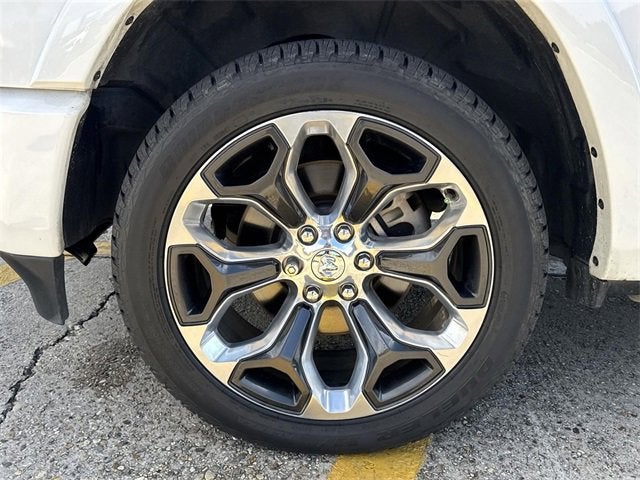 2023 RAM 1500 Limited Crew Cab 4x4 5'7" Box