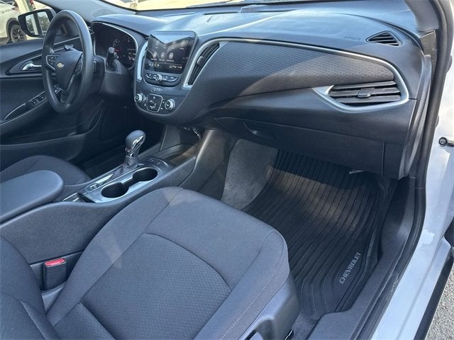 2024 Chevrolet Malibu RS