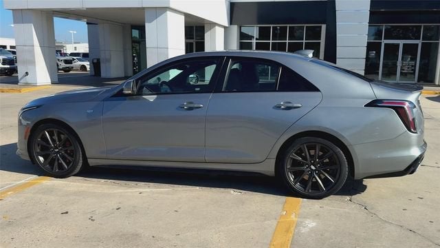 2023 Cadillac CT4 Sport