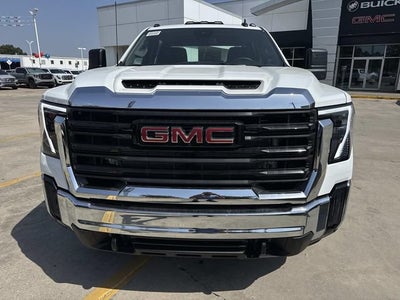 2026 GMC Sierra 3500 HD Chassis Cab Pro