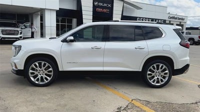 2024 GMC Acadia Denali
