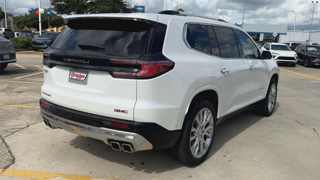2024 GMC Acadia Denali