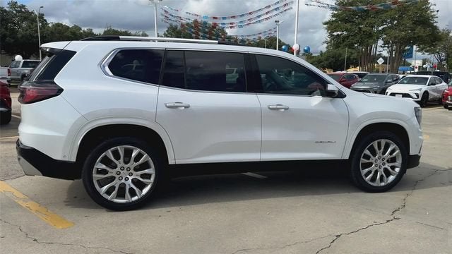 2024 GMC Acadia Denali