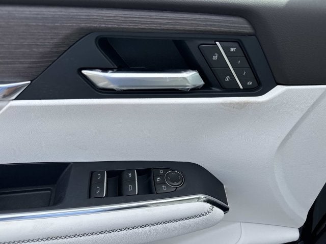 2027 GMC Acadia Denali
