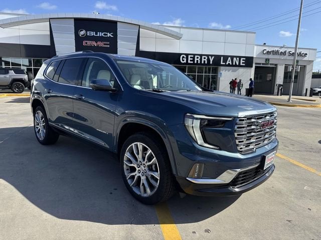 2026 GMC Acadia Denali AWD's photo