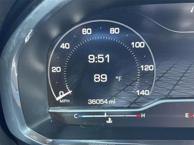 2023 GMC Yukon SLE