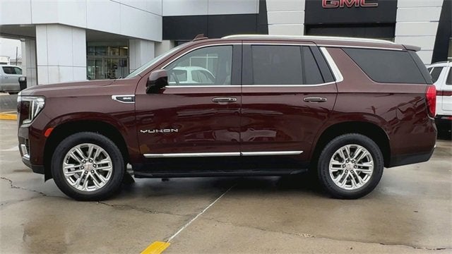 2023 GMC Yukon SLT