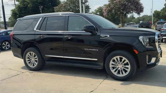 2023 GMC Yukon SLT