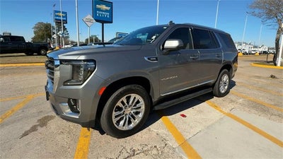 2022 GMC Yukon SLT