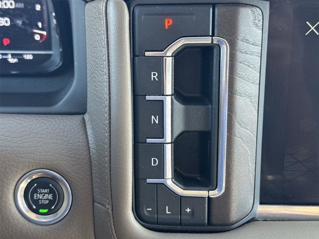 2023 GMC Yukon Denali - Photo 16
