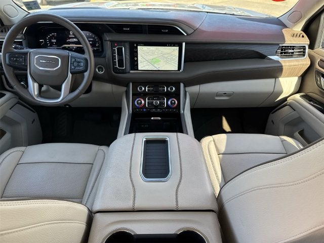2023 GMC Yukon Denali - Photo 21