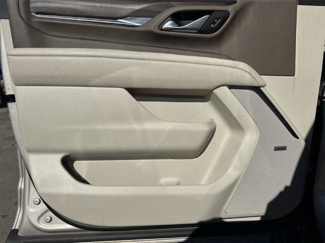 2023 GMC Yukon Denali - Photo 23