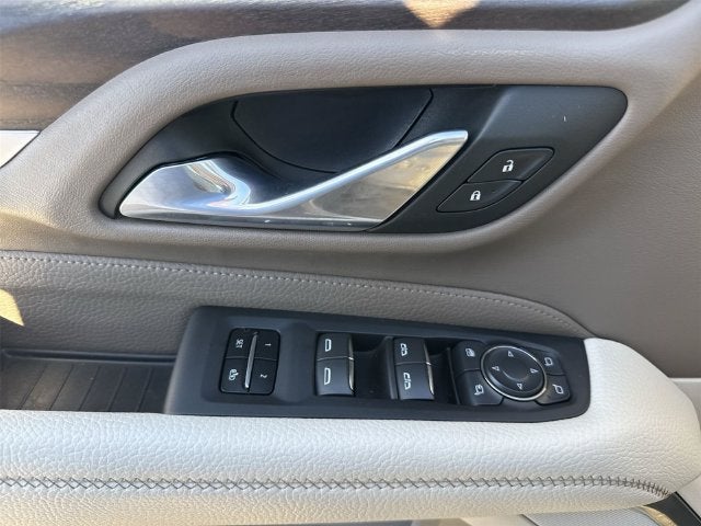 2023 GMC Yukon Denali - Photo 24