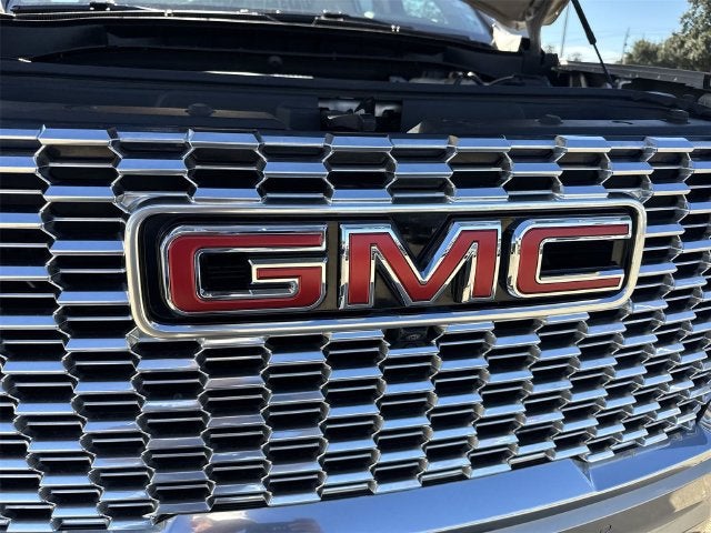 2023 GMC Yukon Denali - Photo 32