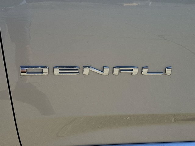 2023 GMC Yukon Denali - Photo 33