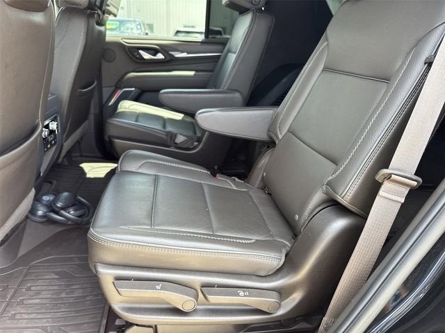 2023 GMC Yukon Denali - Photo 26