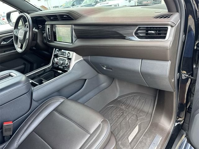 2023 GMC Yukon Denali - Photo 30
