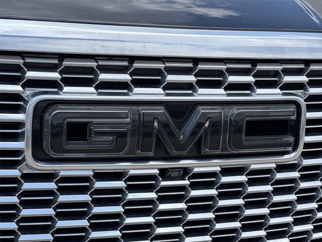 2023 GMC Yukon Denali - Photo 32