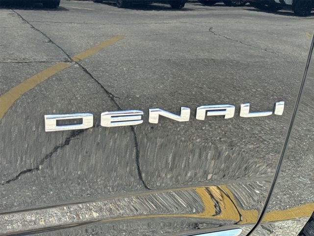 2023 GMC Yukon Denali - Photo 33