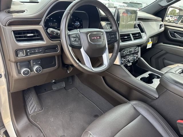 2022 GMC Yukon XL SLE