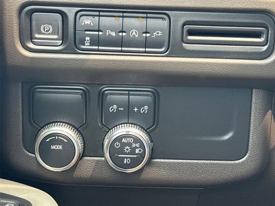 2022 GMC Yukon XL SLE