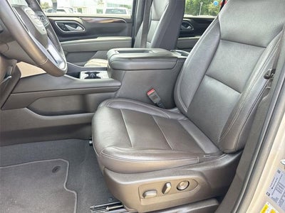 2022 GMC Yukon XL SLE