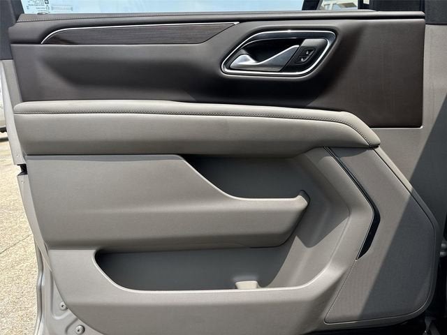 2022 GMC Yukon XL SLE