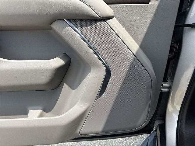 2022 GMC Yukon XL SLE