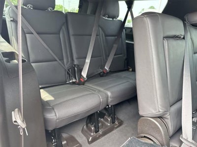 2022 GMC Yukon XL SLE