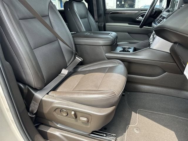 2022 GMC Yukon XL SLE