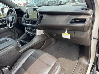 2022 GMC Yukon XL SLE