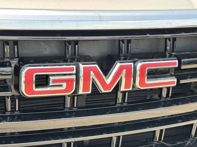 2022 GMC Yukon XL SLE