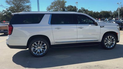 2023 GMC Yukon XL SLT