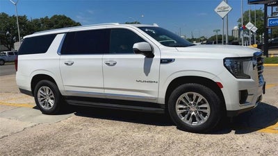 2021 GMC Yukon XL SLT
