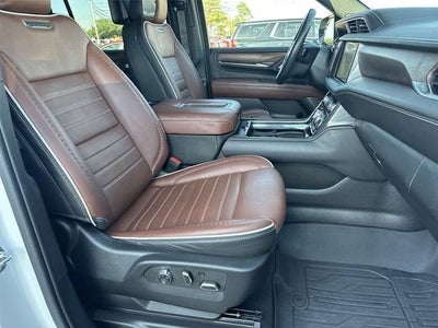 2023 GMC Yukon XL Denali Ultimate