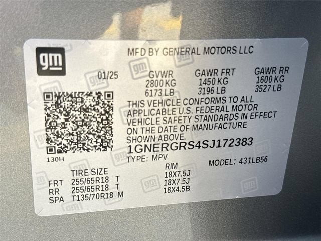 2025 Chevrolet Traverse LT