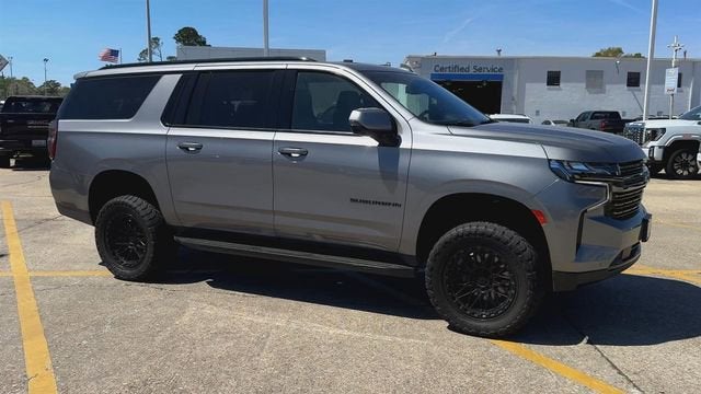 2022 Chevrolet Suburban RST