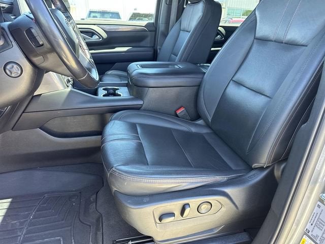 2022 Chevrolet Suburban RST