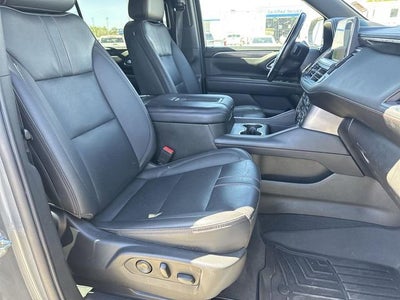 2022 Chevrolet Suburban RST