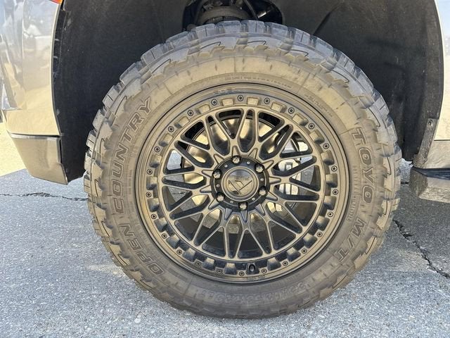 2022 Chevrolet Suburban RST